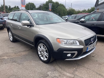 Used Volvo XC70 2013 for sale - 79252909: Photo
