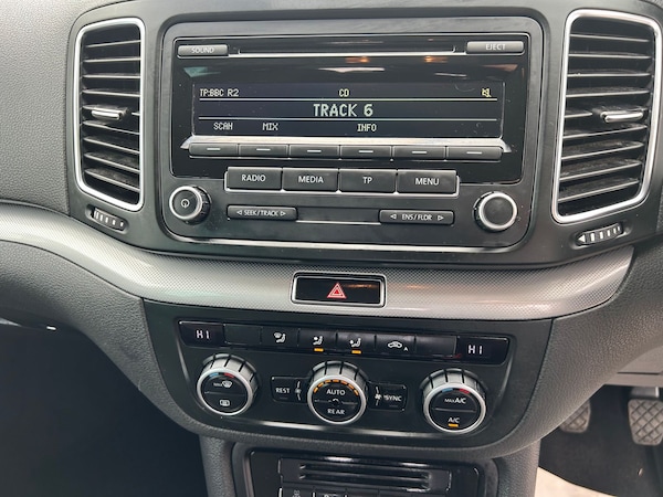 Used Volkswagen Sharan 2015 for sale - 76065756: Photo 13