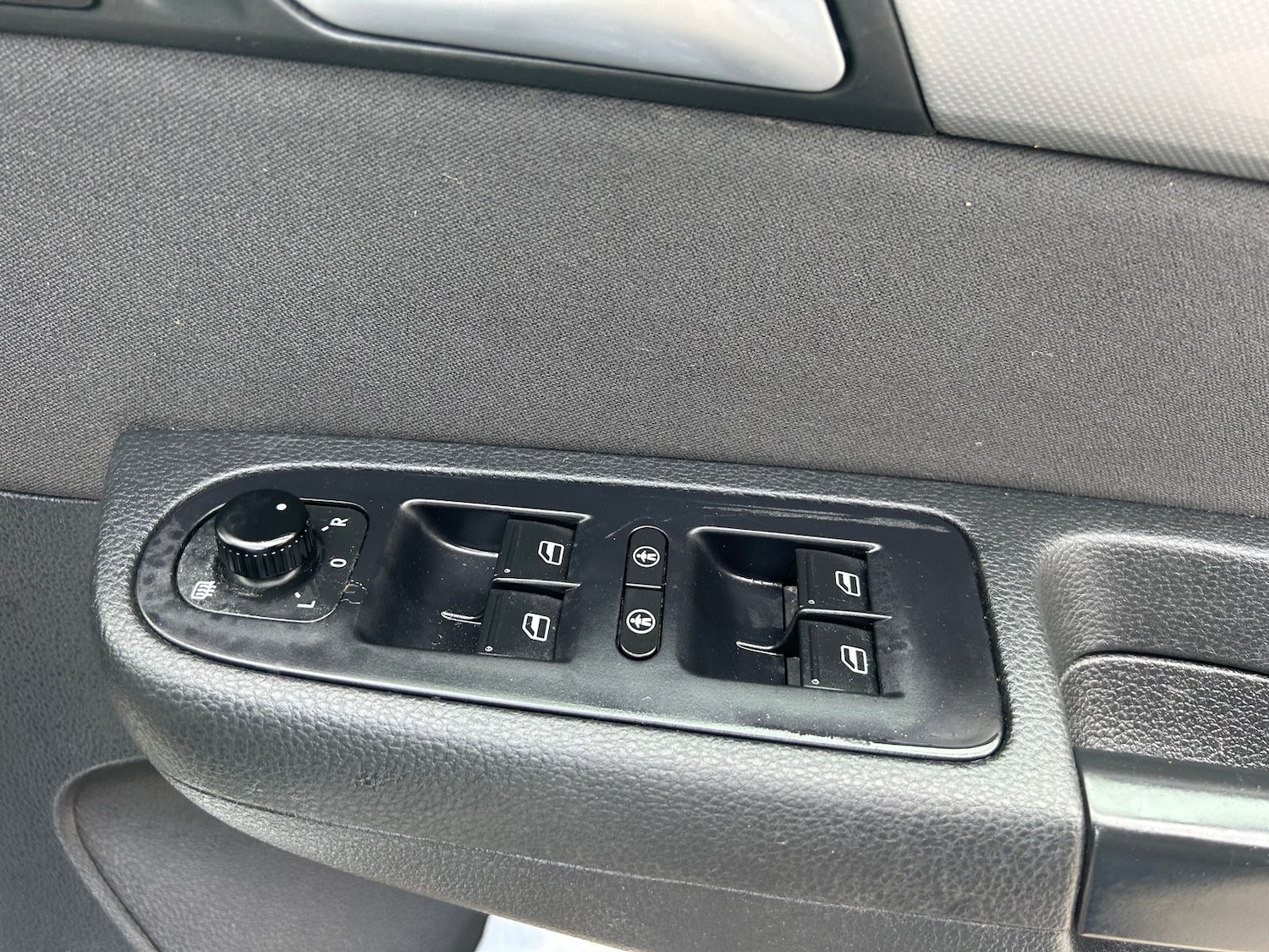 Used Volkswagen Sharan 2015 for sale - 76065756: Photo 15