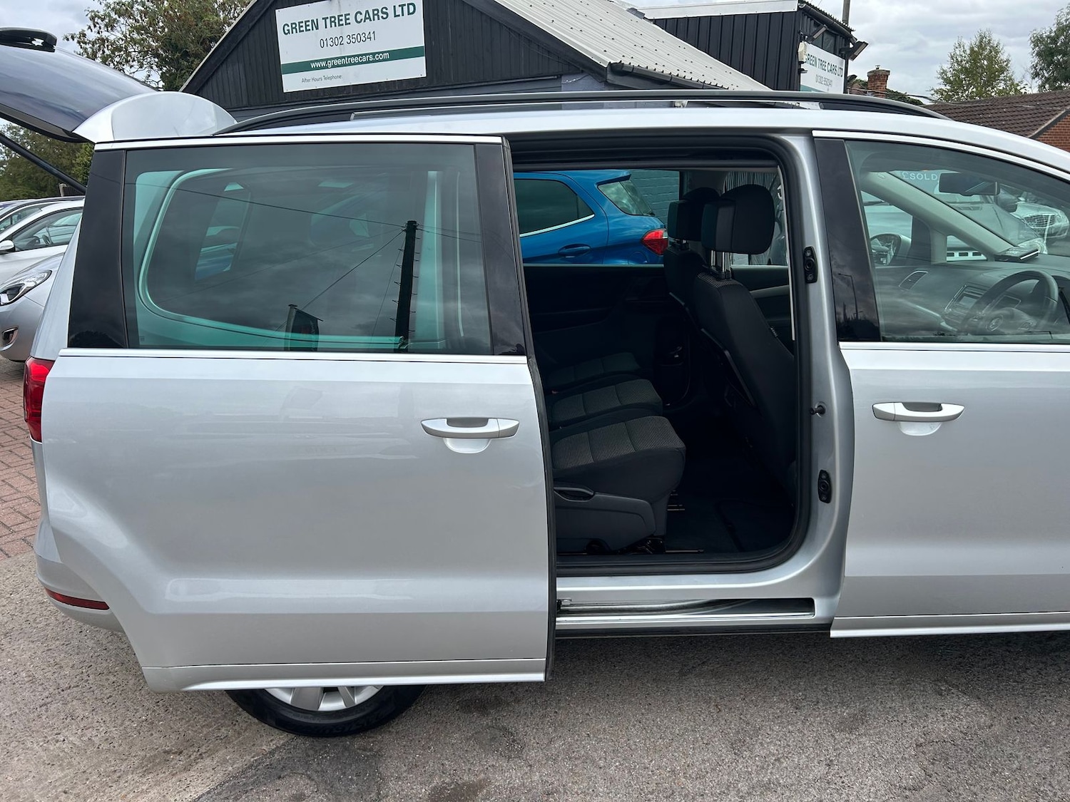 Used Volkswagen Sharan 2015 for sale - 76065756: Photo 18