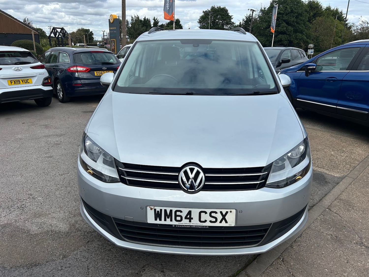 Used Volkswagen Sharan 2015 for sale - 76065756: Photo 5