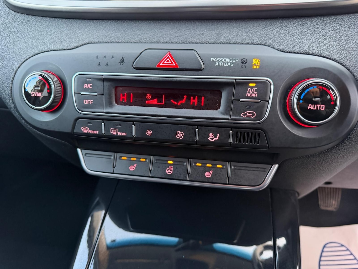 Used Kia Sorento 2018 for sale - 77205819: Photo 14