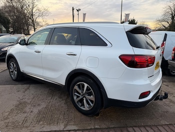 Used Kia Sorento 2018 for sale - 77205819: Photo