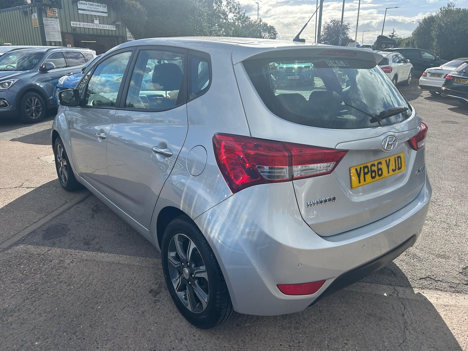 Used Hyundai Ix20 2016 for sale - 76022037: Photo 4