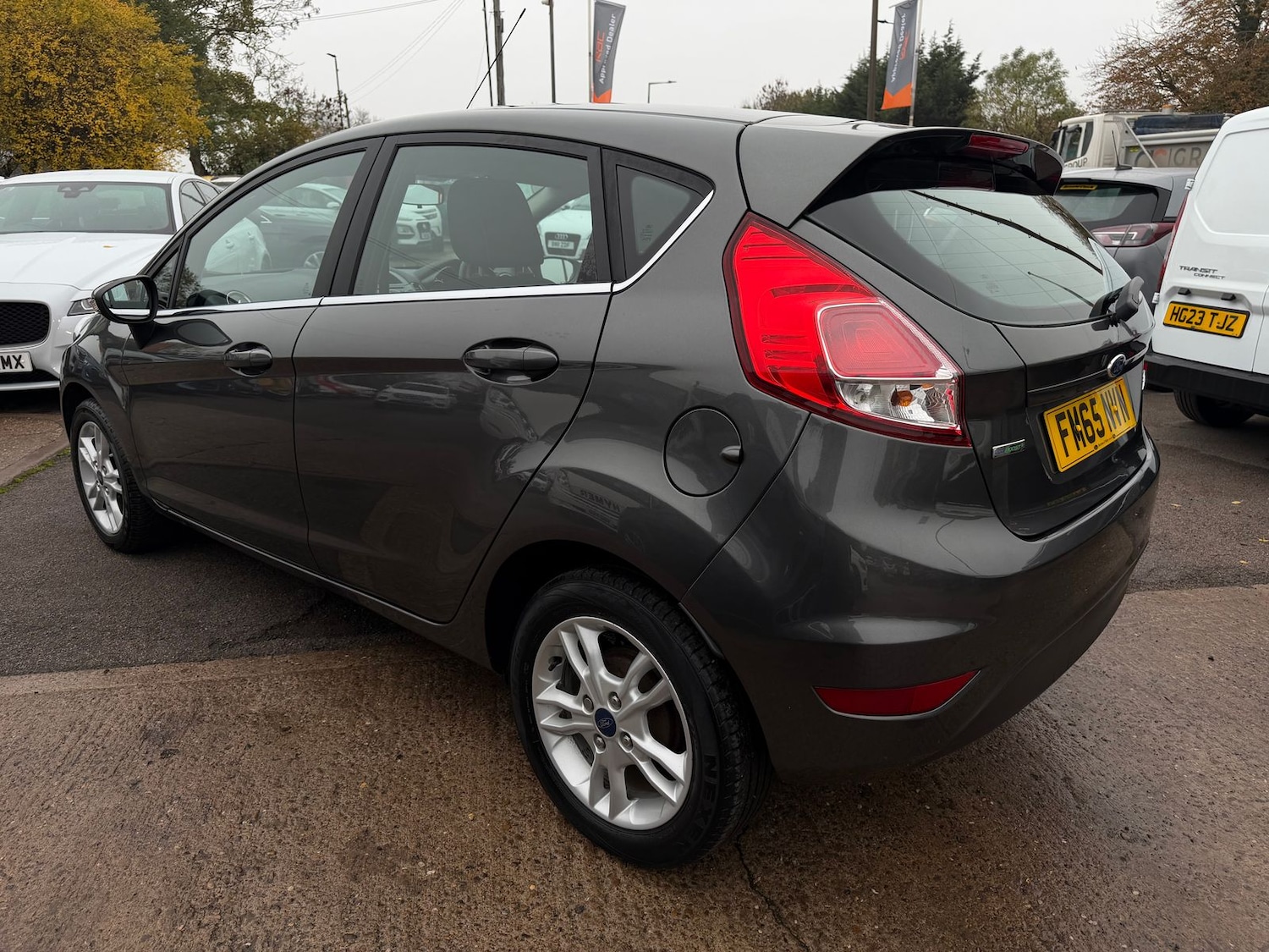 Used Ford Fiesta 2015 for sale - 76539717: Photo 8