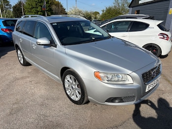 Used Volvo V70 2009 for sale - 78550068: Photo