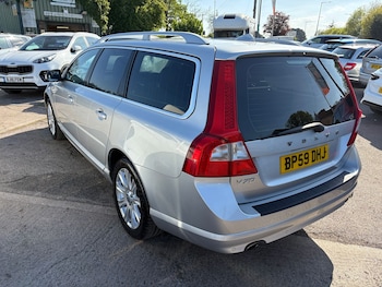 Used Volvo V70 2009 for sale - 78550068: Photo