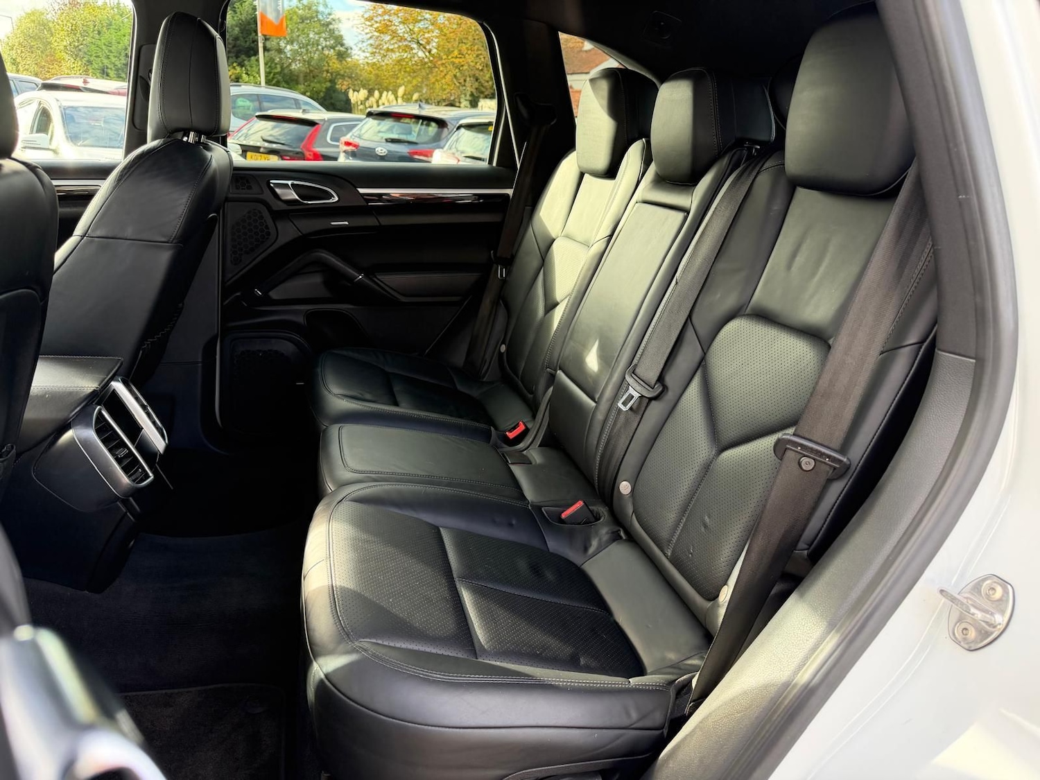 Used Porsche Cayenne 2012 for sale - 76350687: Photo 14