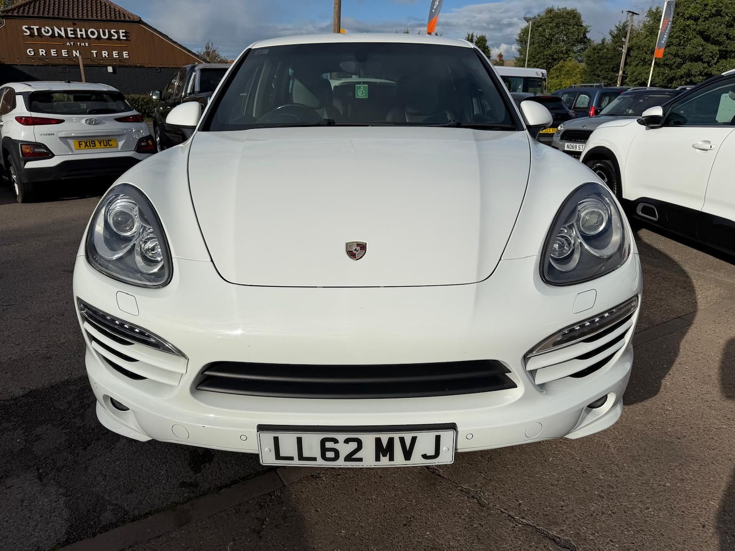 Used Porsche Cayenne 2012 for sale - 76350687: Photo 5