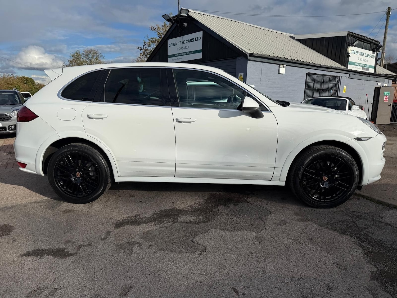 Used Porsche Cayenne 2012 for sale - 76350687: Photo 7