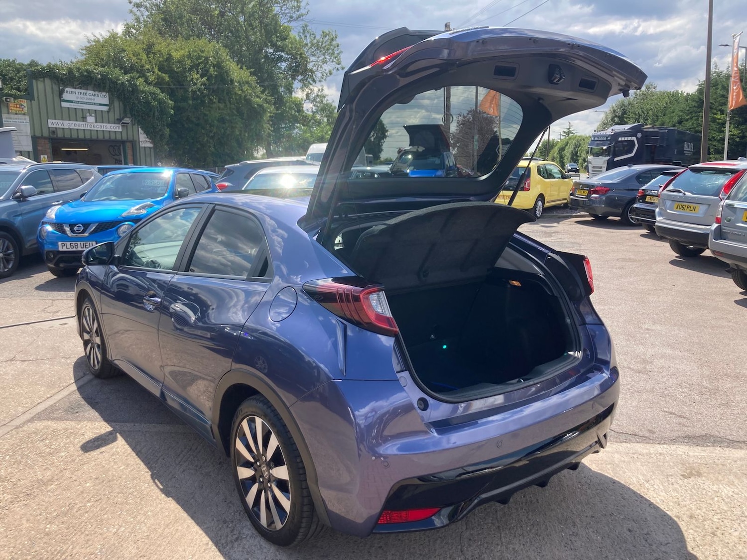 Used Honda Civic 2015 for sale - 77111705: Photo 10