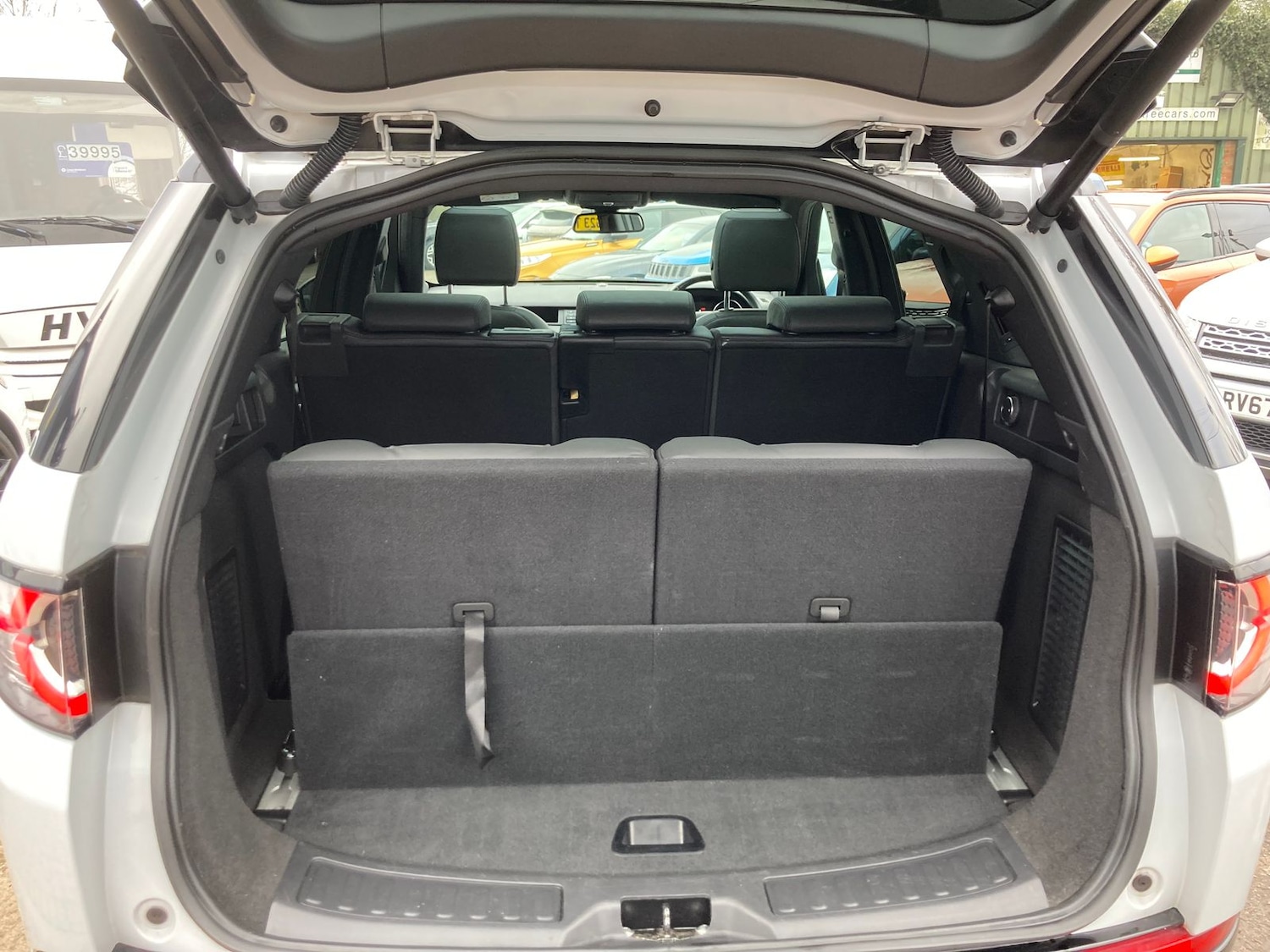 Used Land Rover Discovery Sport 2016 for sale - 77405583: Photo 10