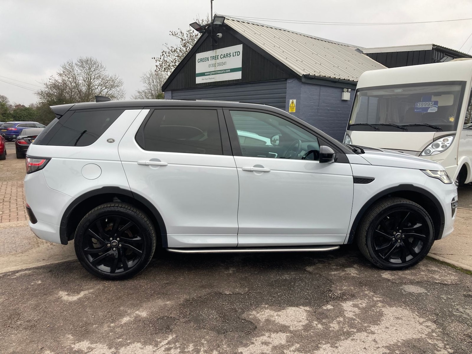 Used Land Rover Discovery Sport 2016 for sale - 77405583: Photo 4