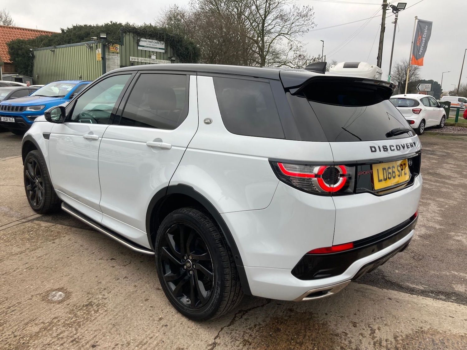 Used Land Rover Discovery Sport 2016 for sale - 77405583: Photo 6