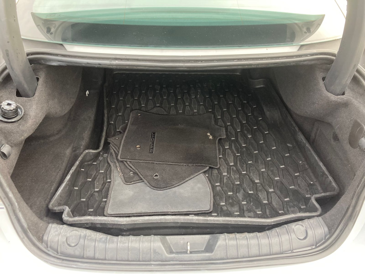 Used Jaguar XF 2017 for sale - 76539738: Photo 10