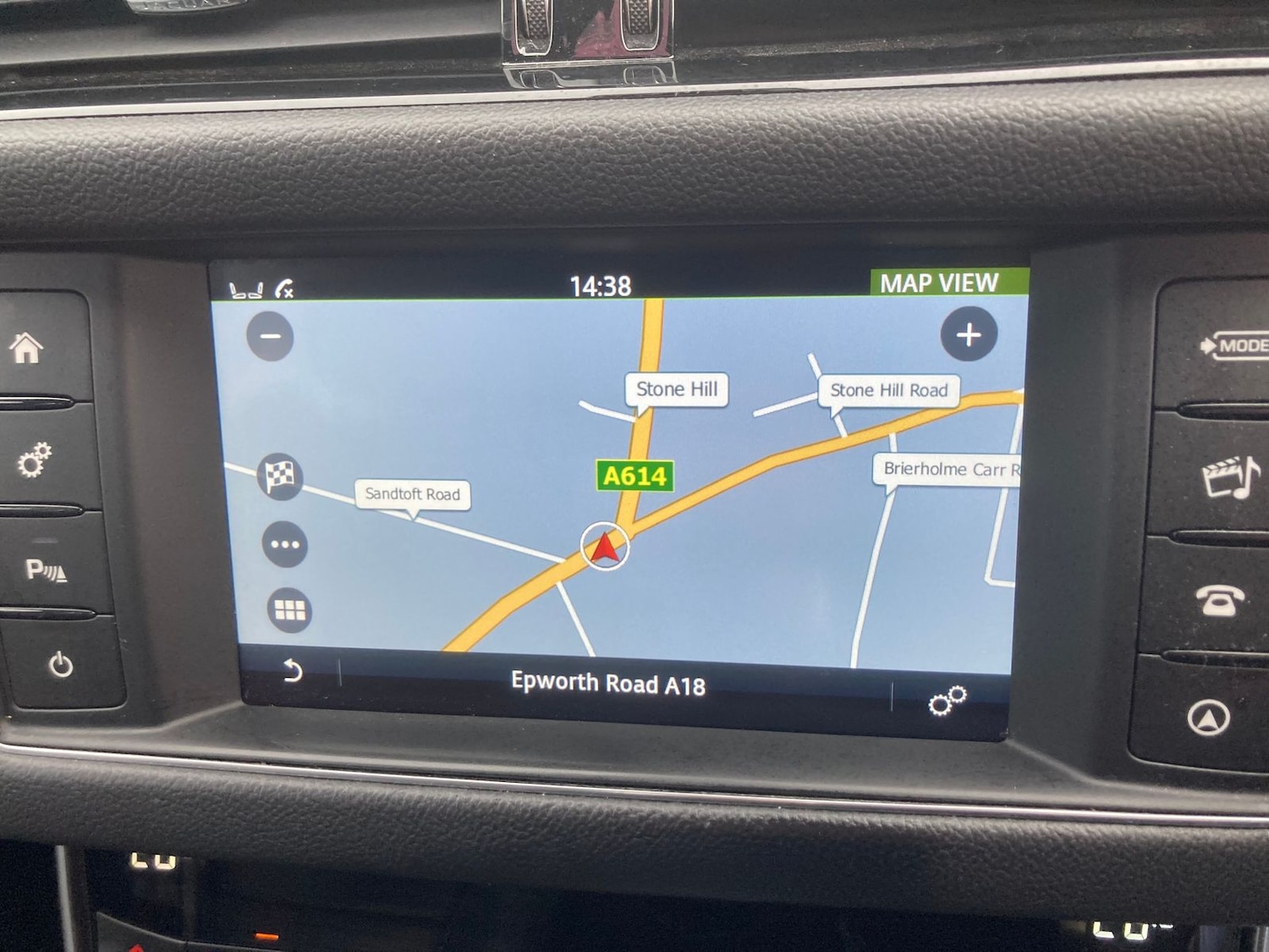 Used Jaguar XF 2017 for sale - 76539738: Photo 11