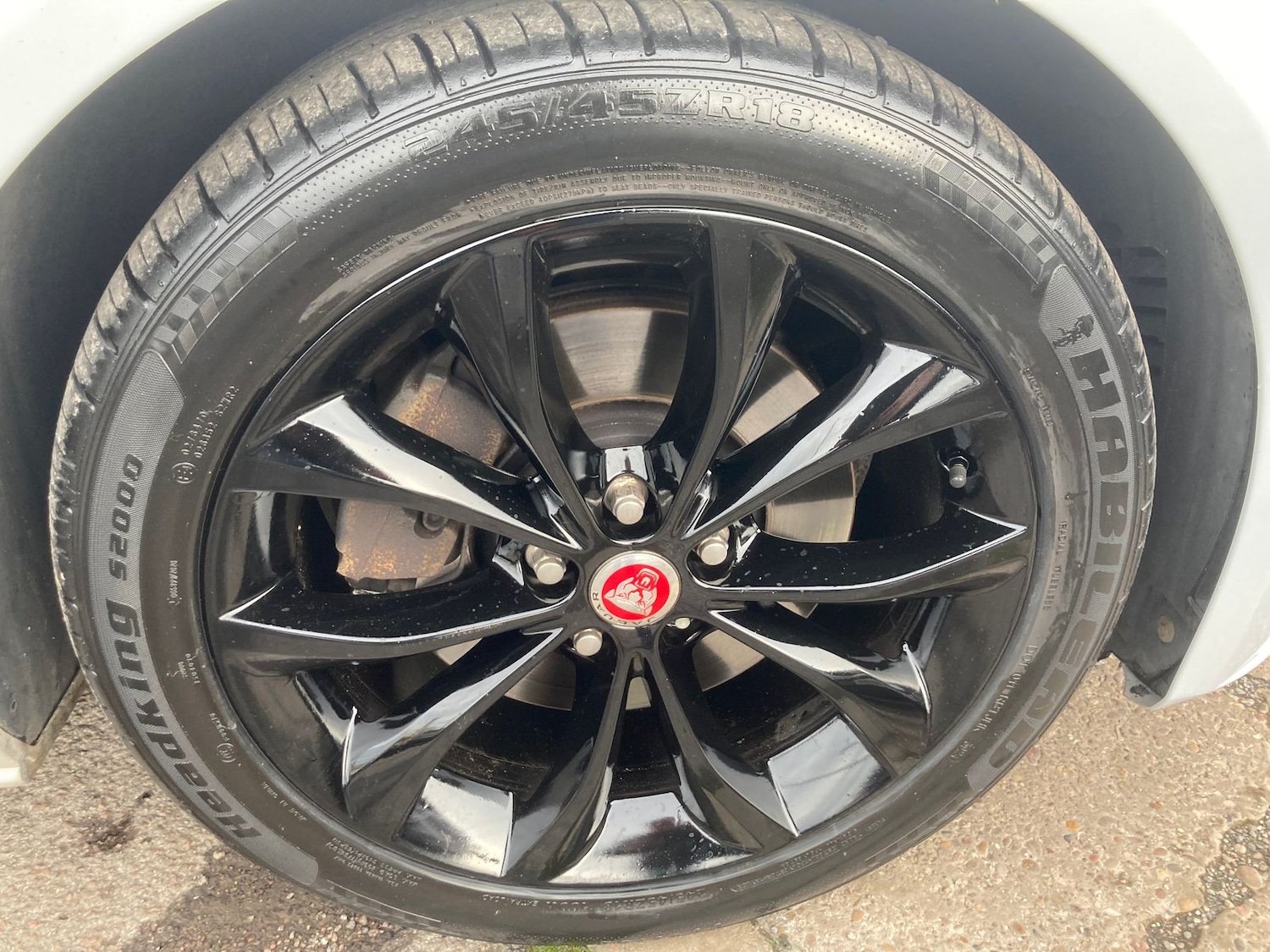 Used Jaguar XF 2017 for sale - 76539738: Photo 4