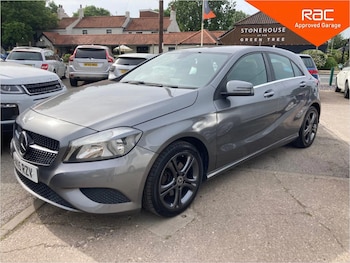 Used Mercedes-Benz A-Class 2015 for sale - 79442680: Photo