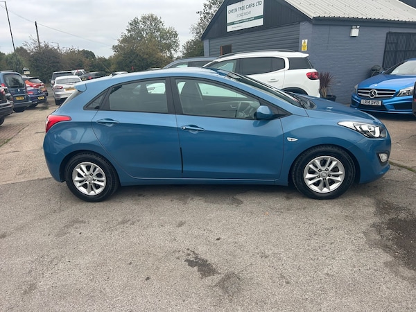 Used Hyundai i30 2015 for sale - 76285538: Photo 6