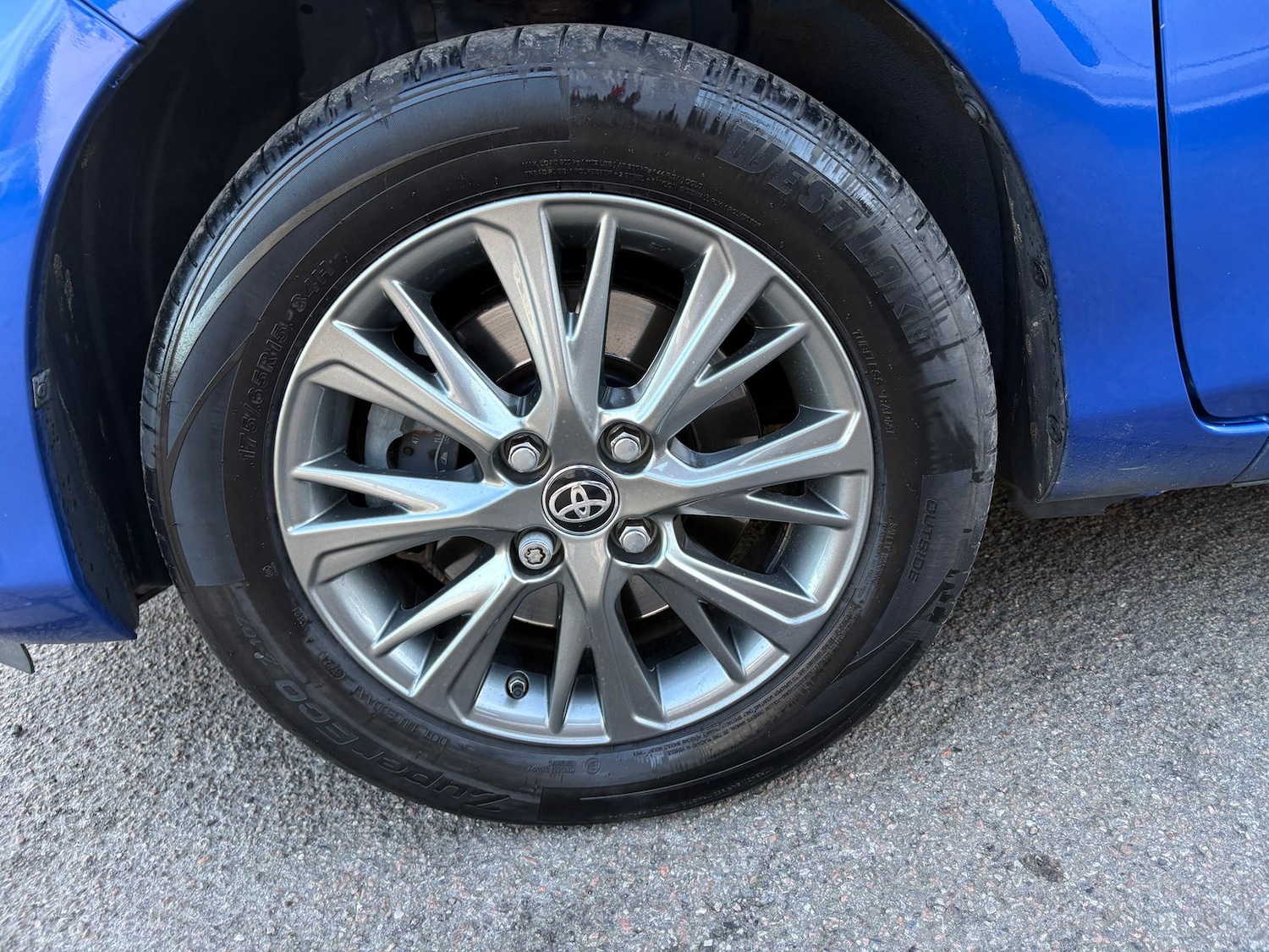 Used Toyota Yaris 2017 for sale - 77726253: Photo 8