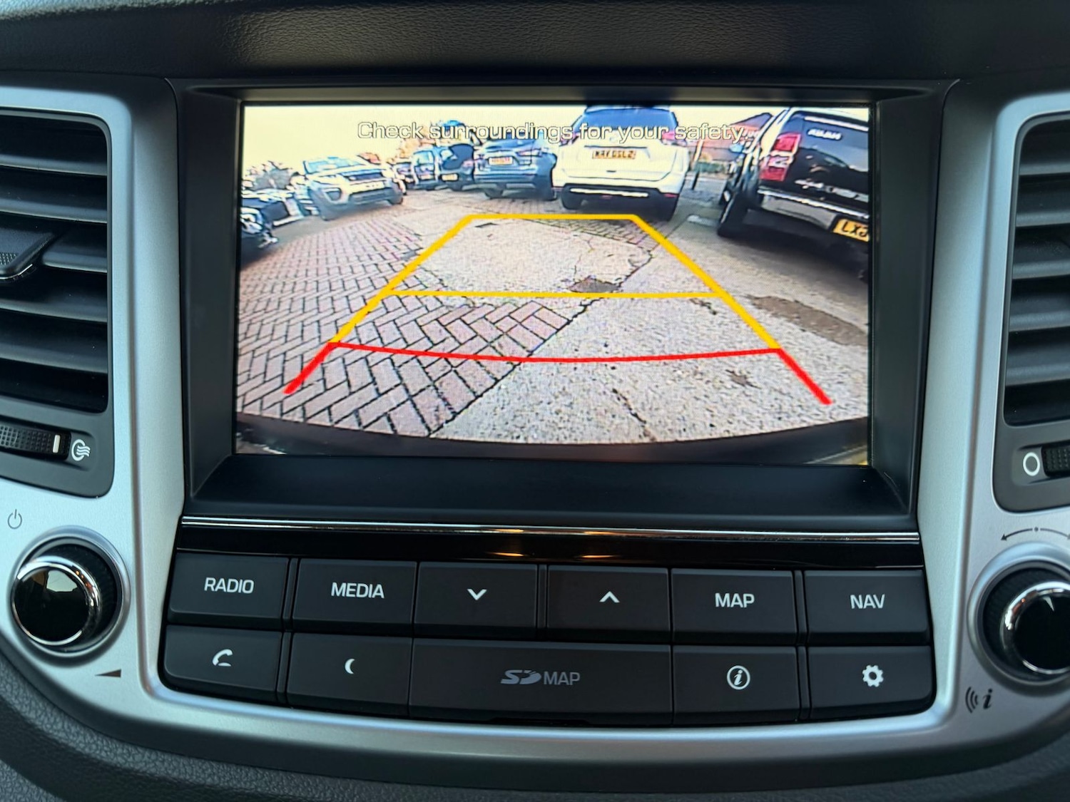 Used Hyundai TUCSON 2016 for sale - 77018472: Photo 11