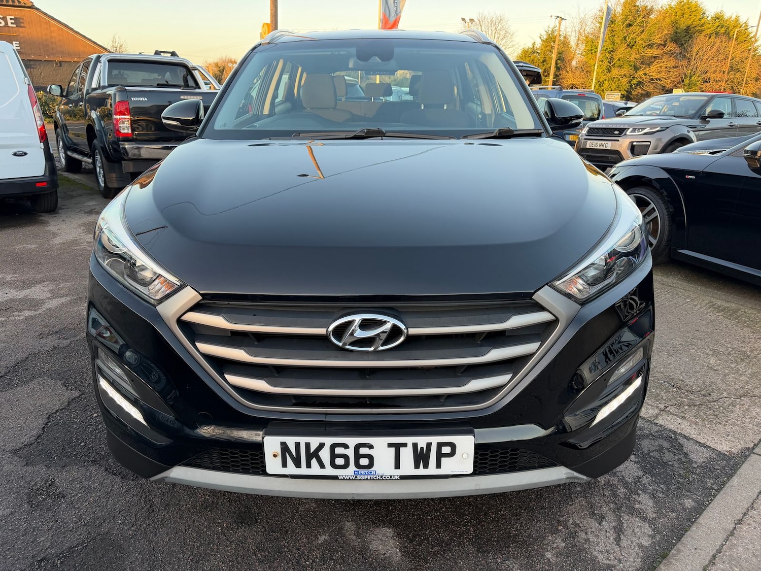 Used Hyundai TUCSON 2016 for sale - 77018472: Photo 2
