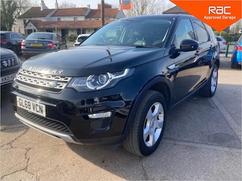Used Land Rover Discovery Sport 2018 for sale - 78790267: Photo