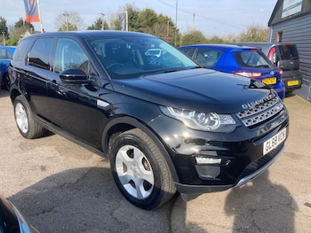 Used Land Rover Discovery Sport 2018 for sale - 78790267: Photo