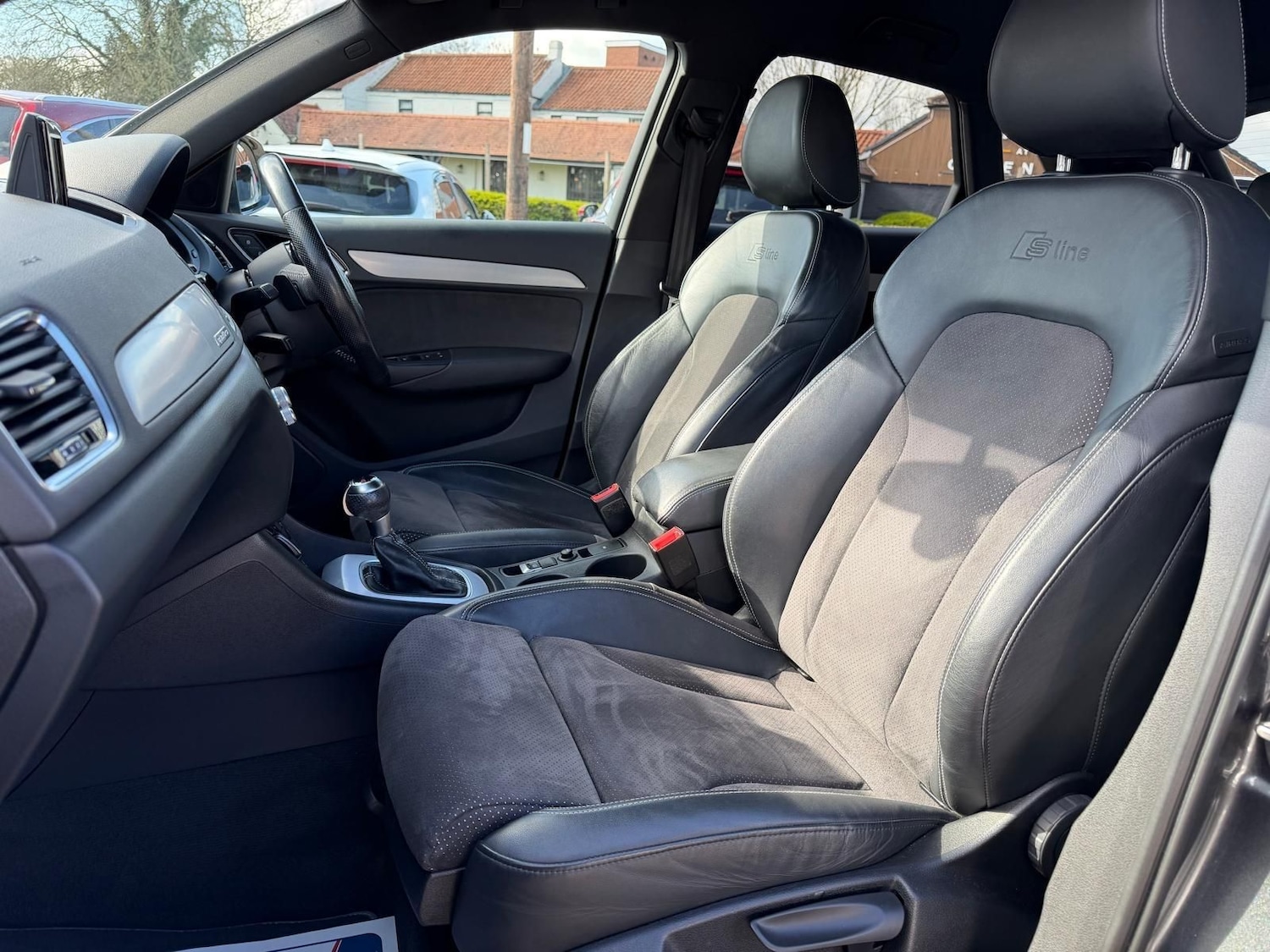 Used Audi Q3 2016 for sale - 78117925: Photo 16