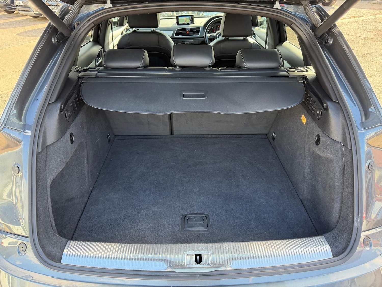 Used Audi Q3 2016 for sale - 78117925: Photo 8