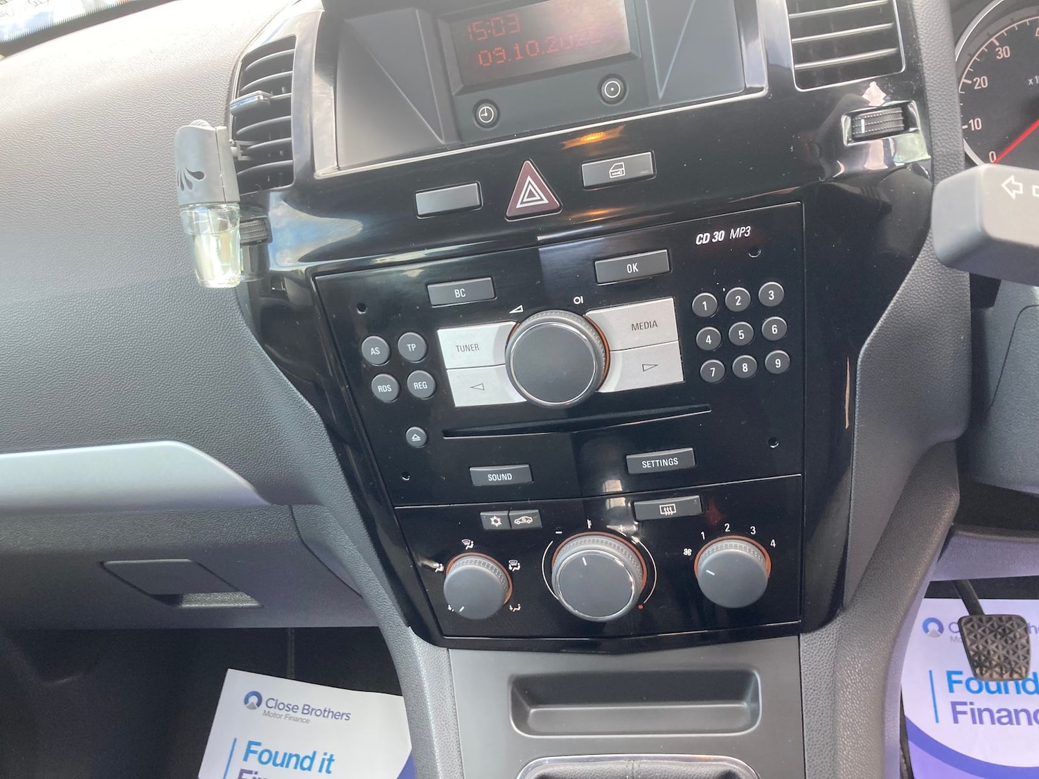 Used Vauxhall Zafira 2014 for sale - 76229387: Photo 13