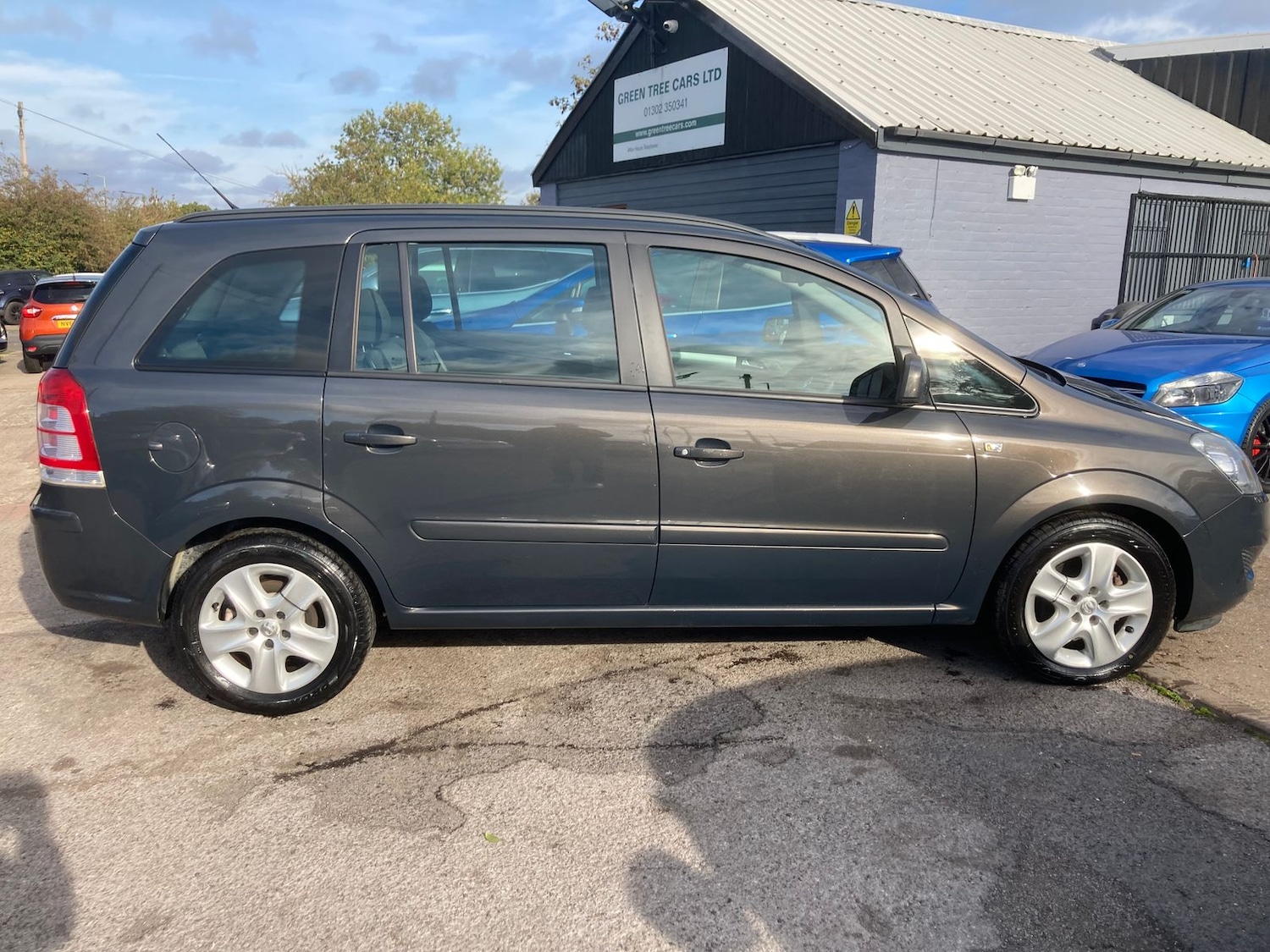 Used Vauxhall Zafira 2014 for sale - 76229387: Photo 4