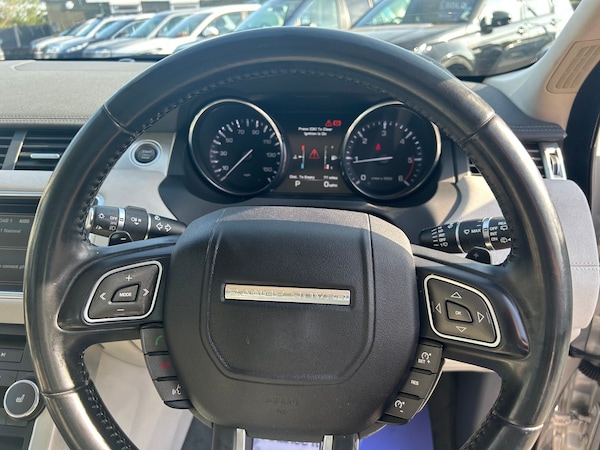 Used Land Rover Range Rover Evoque 2015 for sale - 74536000: Photo 14