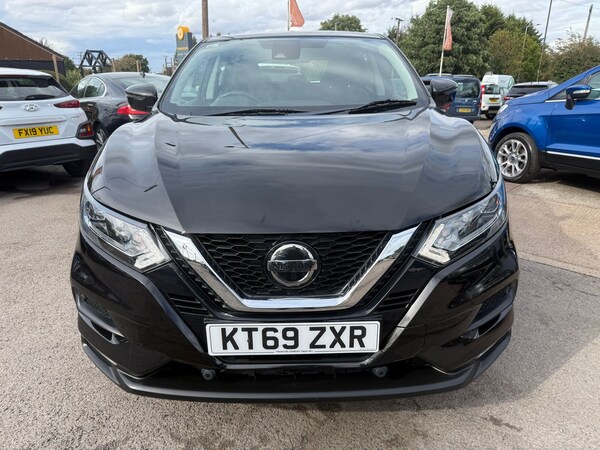Used Nissan Qashqai 2020 for sale - 75734439: Photo 2
