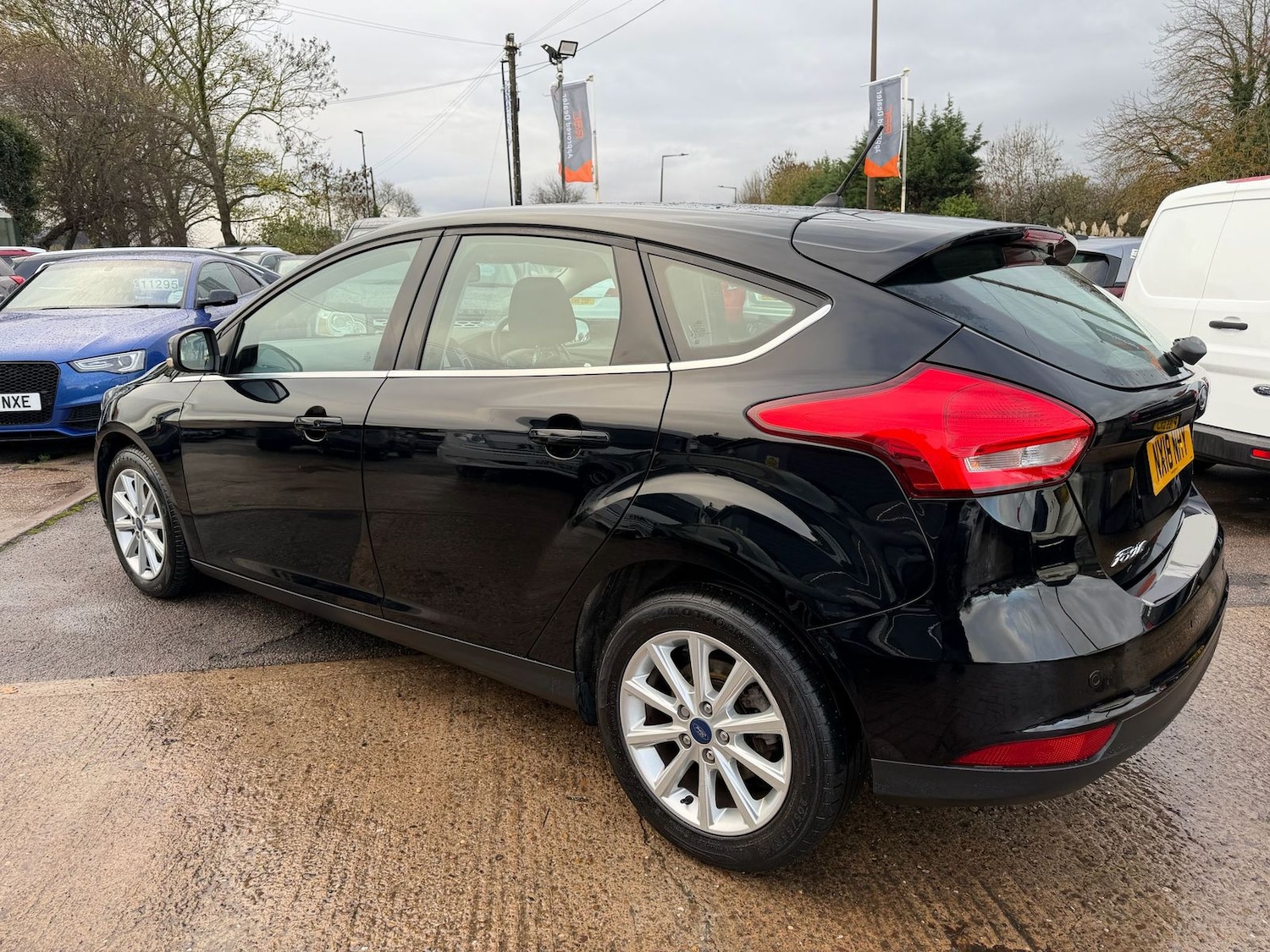 Used Ford Focus 2018 for sale - 76773537: Photo 4
