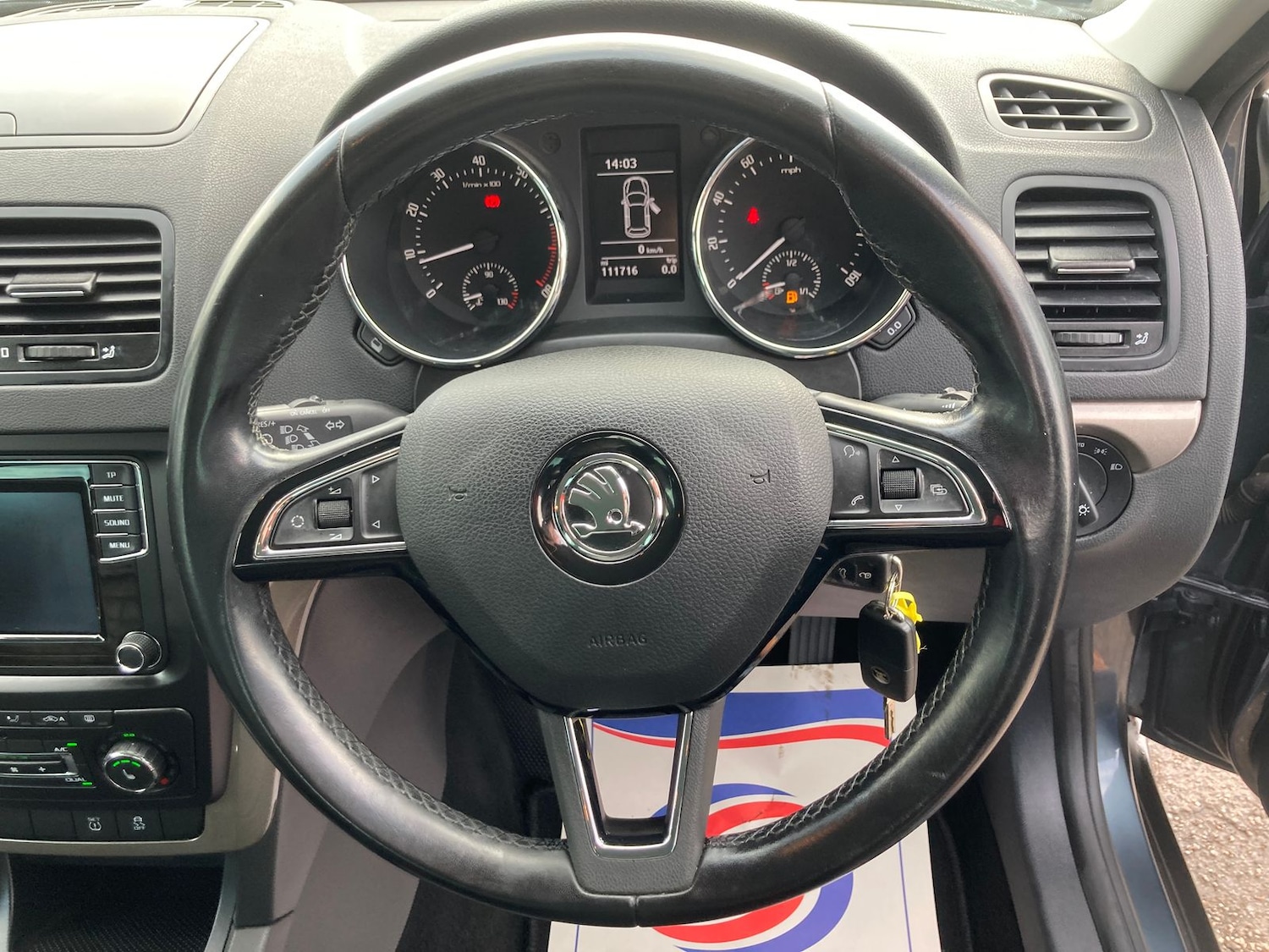 Used Skoda Yeti 2015 for sale - 77588680: Photo 16