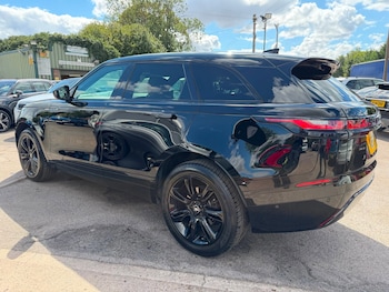 Used Land Rover Range Rover Velar 2017 for sale - 79442650: Photo