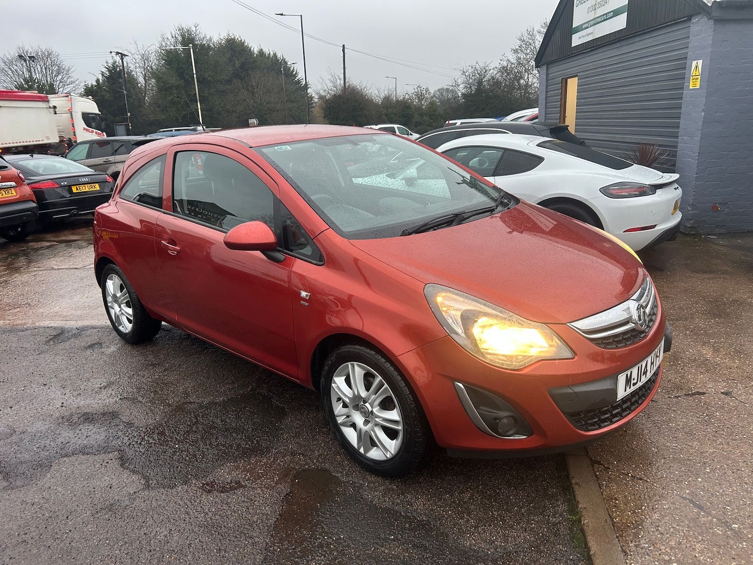 Used Vauxhall Corsa 2014 for sale - 77307792: Photo 3
