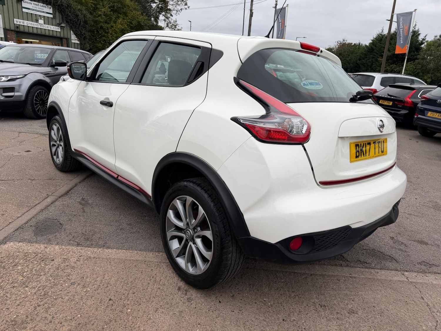 Used Nissan Juke 2017 for sale - 76285559: Photo 4