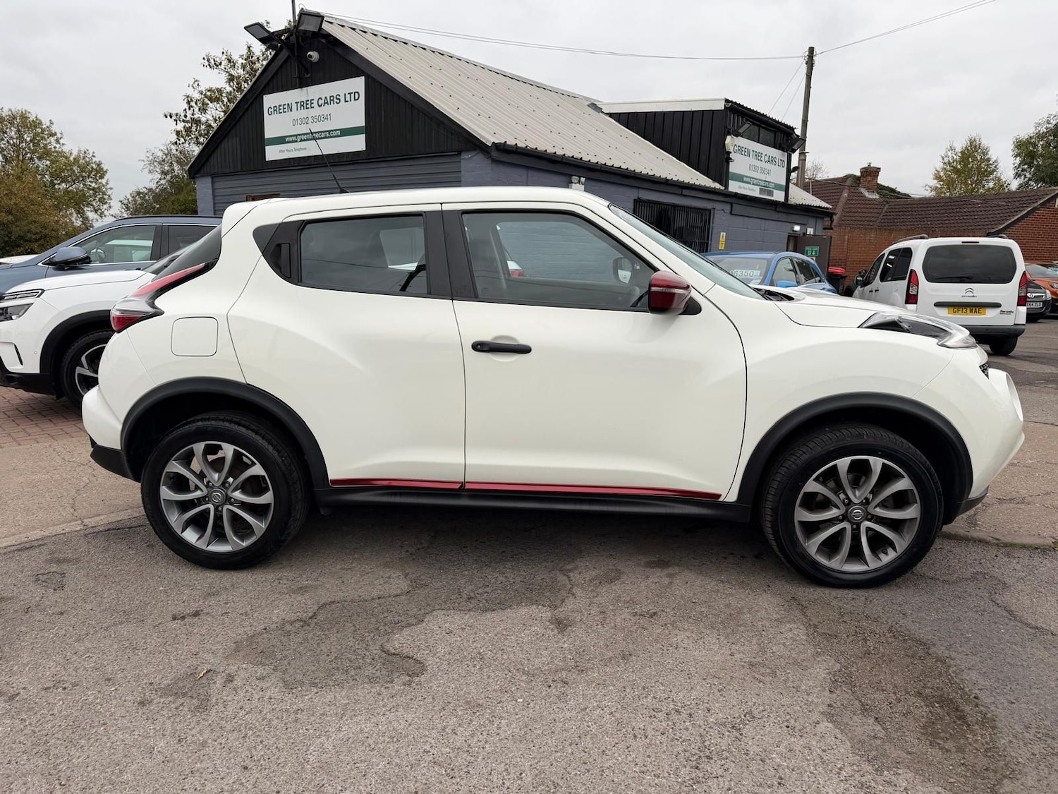 Used Nissan Juke 2017 for sale - 76285559: Photo 5