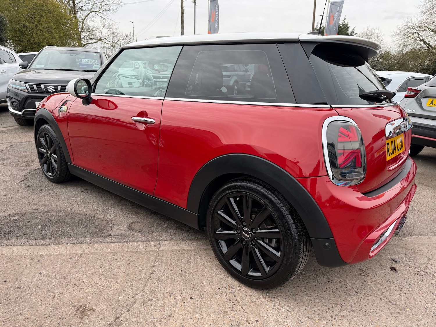 Used MINI Hatch 2014 for sale - 77995195: Photo 8