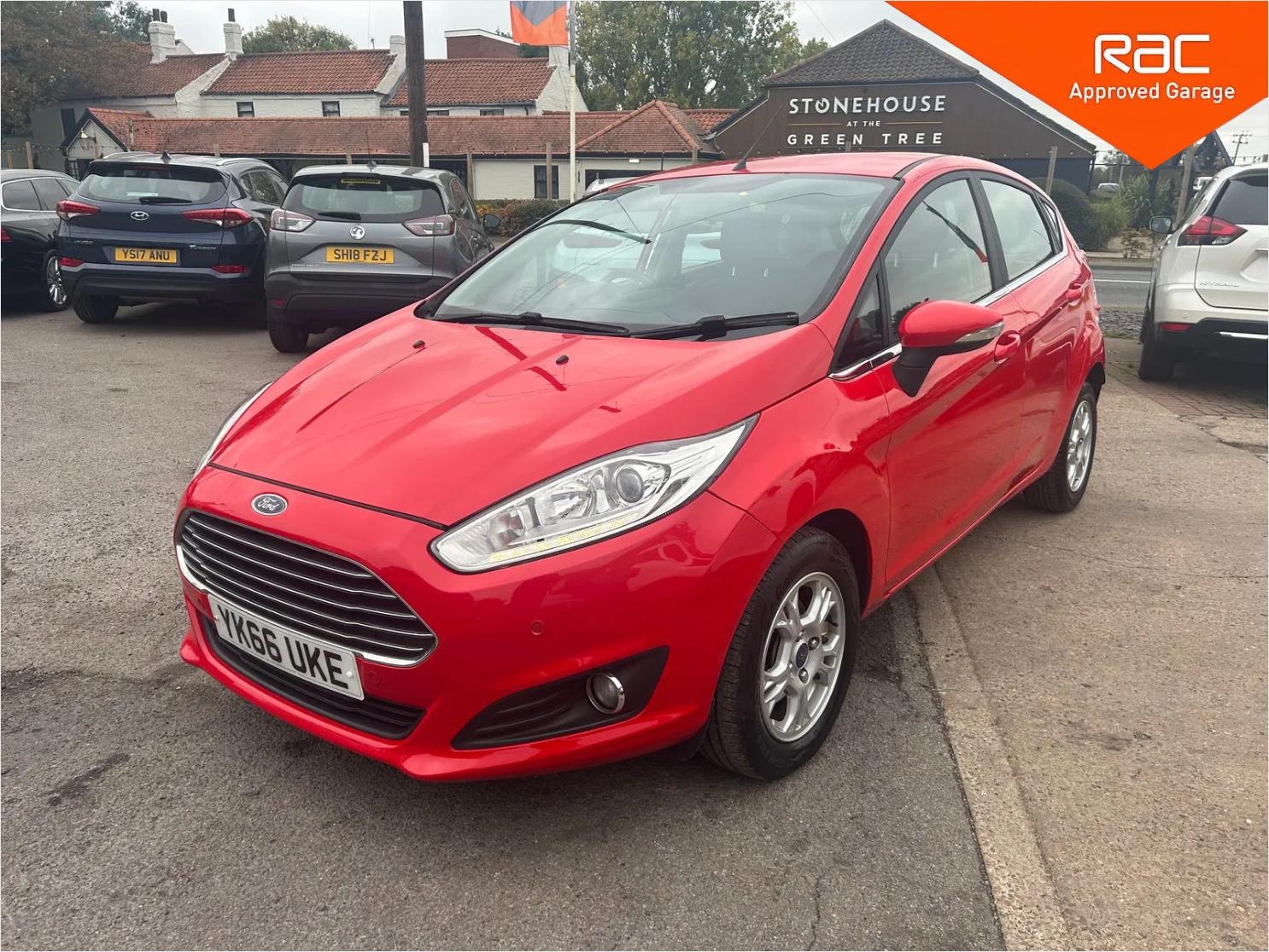 Used Ford Fiesta 2016 for sale - 76285535: Photo 1