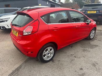 Used Ford Fiesta 2016 for sale - 76285535: Photo 3