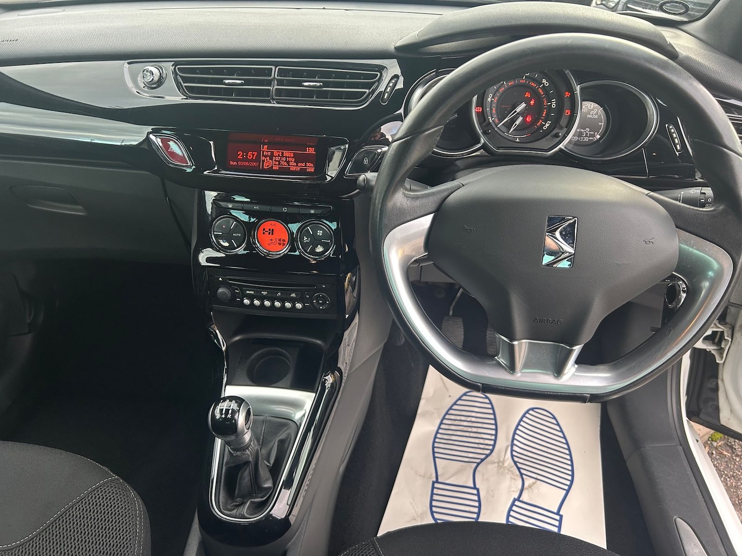 Used Citroen DS3 2014 for sale - 76901626: Photo 10