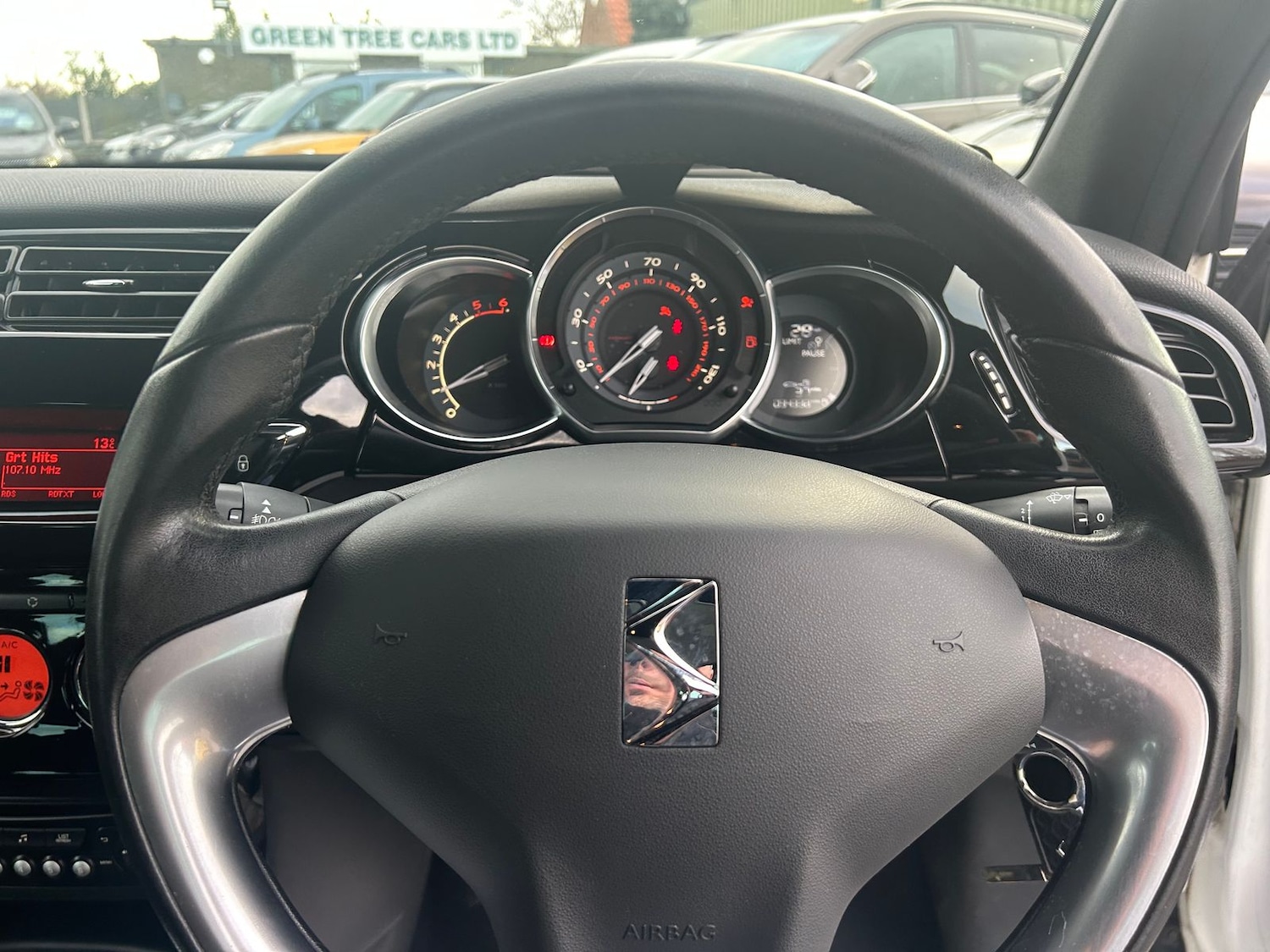 Used Citroen DS3 2014 for sale - 76901626: Photo 11