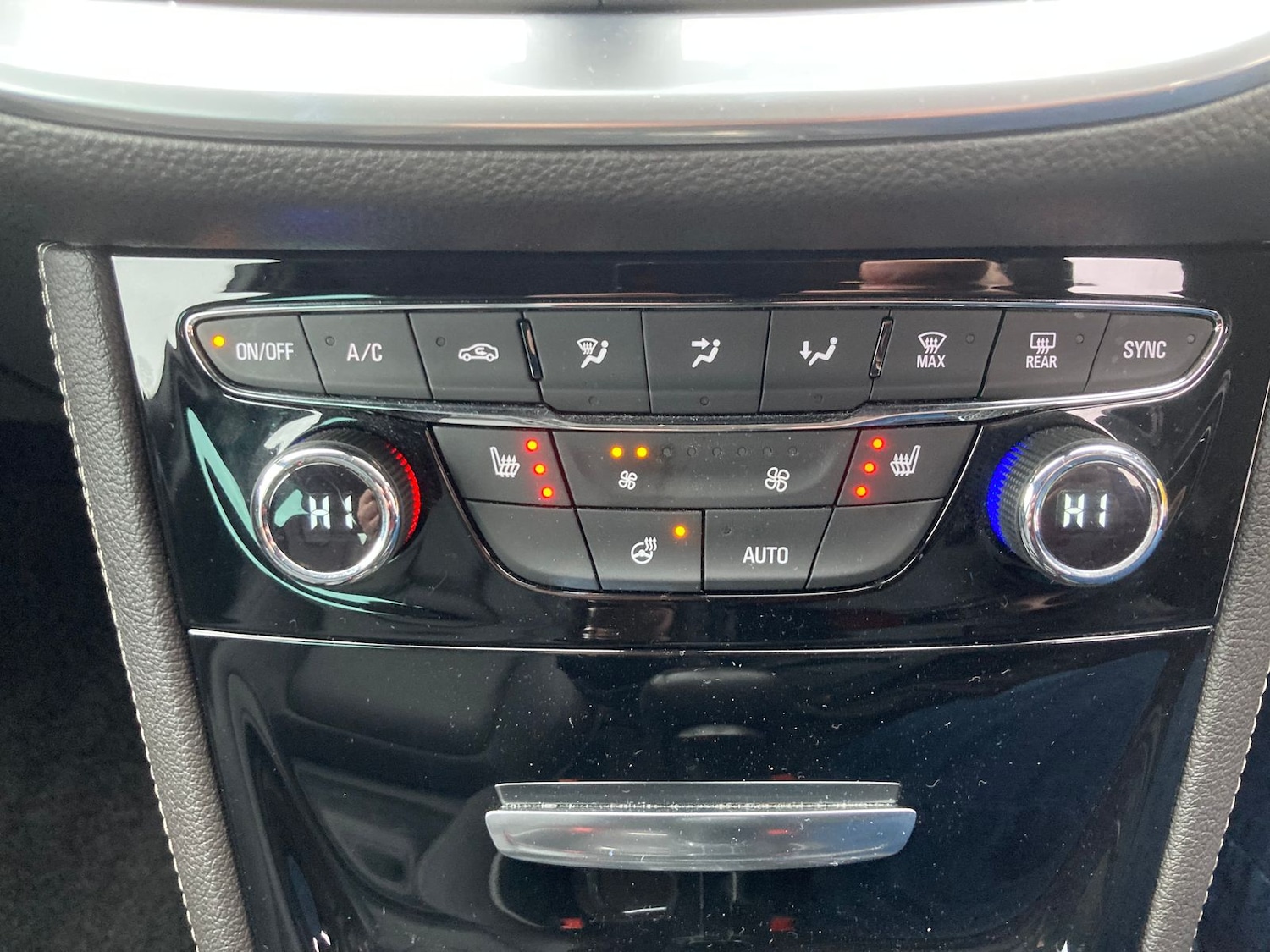 Used Vauxhall Astra 2016 for sale - 77471003: Photo 14