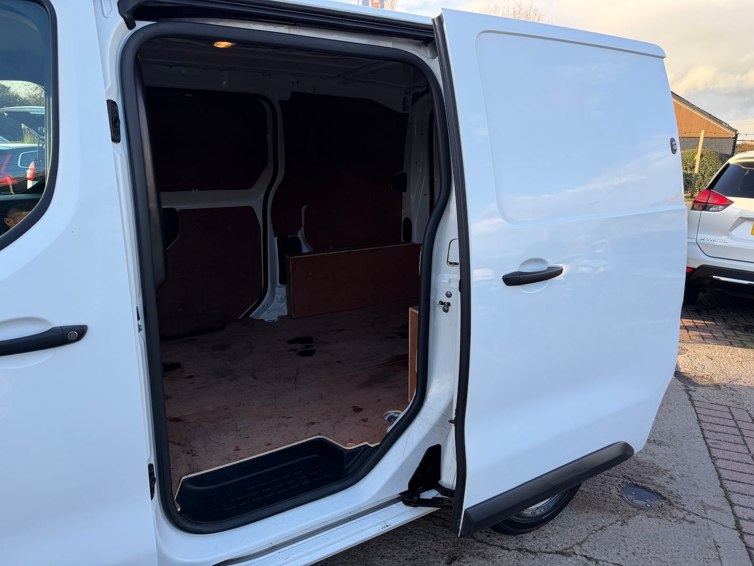 Used Citroen Dispatch 2019 for sale - 76574950: Photo 13