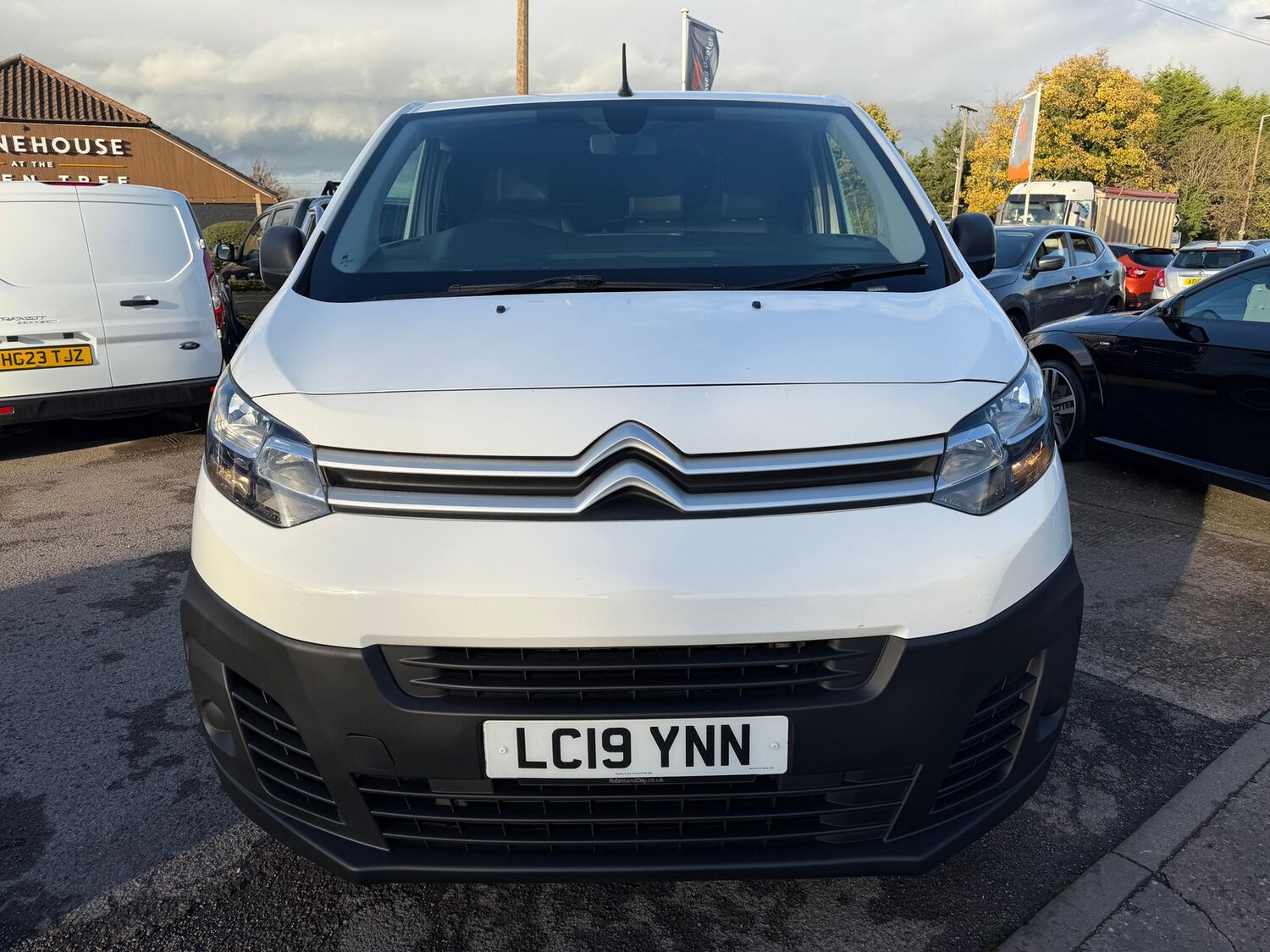 Used Citroen Dispatch 2019 for sale - 76574950: Photo 2