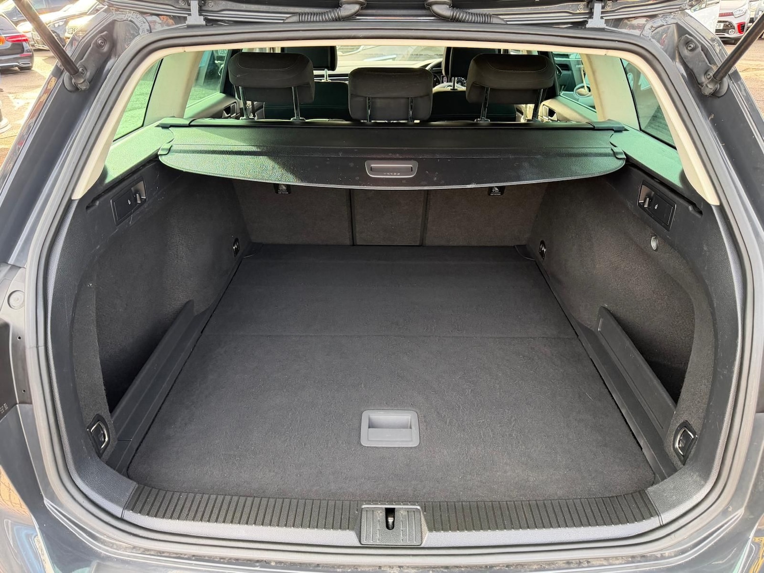 Used Volkswagen Passat 2017 for sale - 76434573: Photo 14