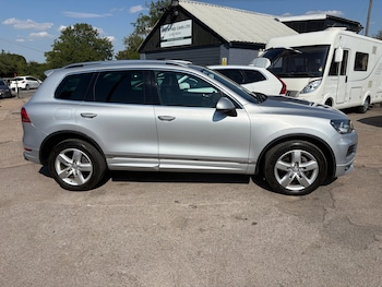 Used Volkswagen Touareg 2012 for sale - 79170850: Photo